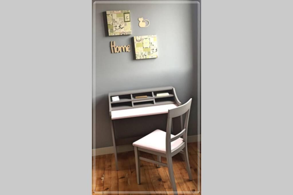 Bonheur And Co Apartment Espalion Bagian luar foto